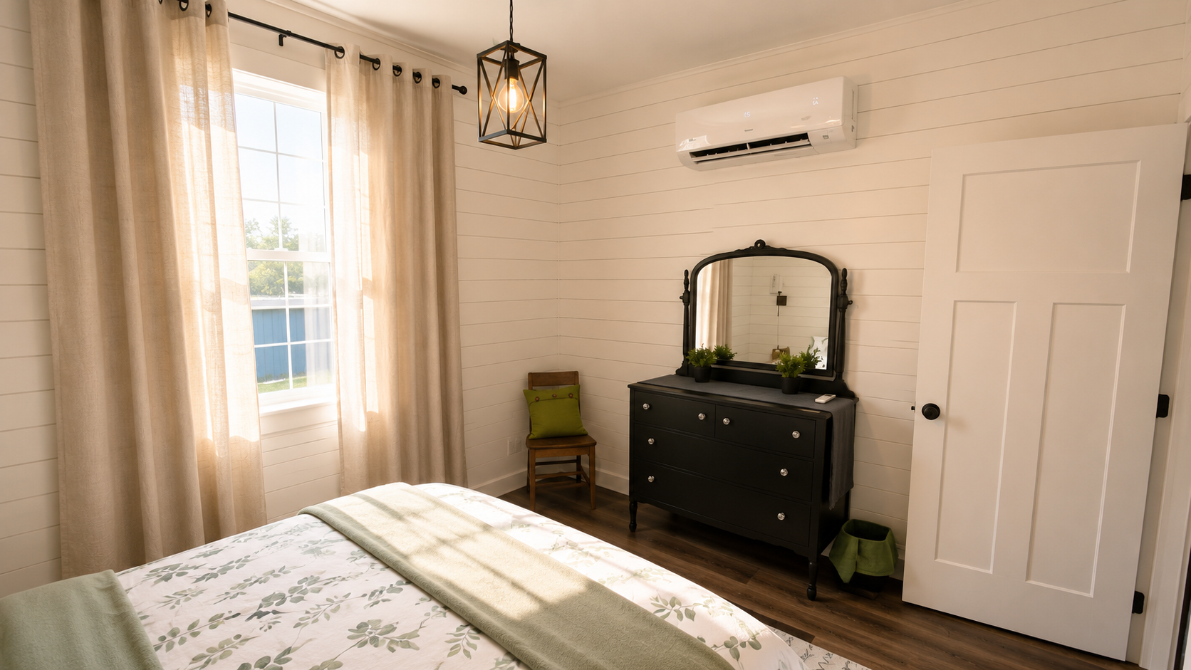 The Paisley Guest House | Keremeos, BC