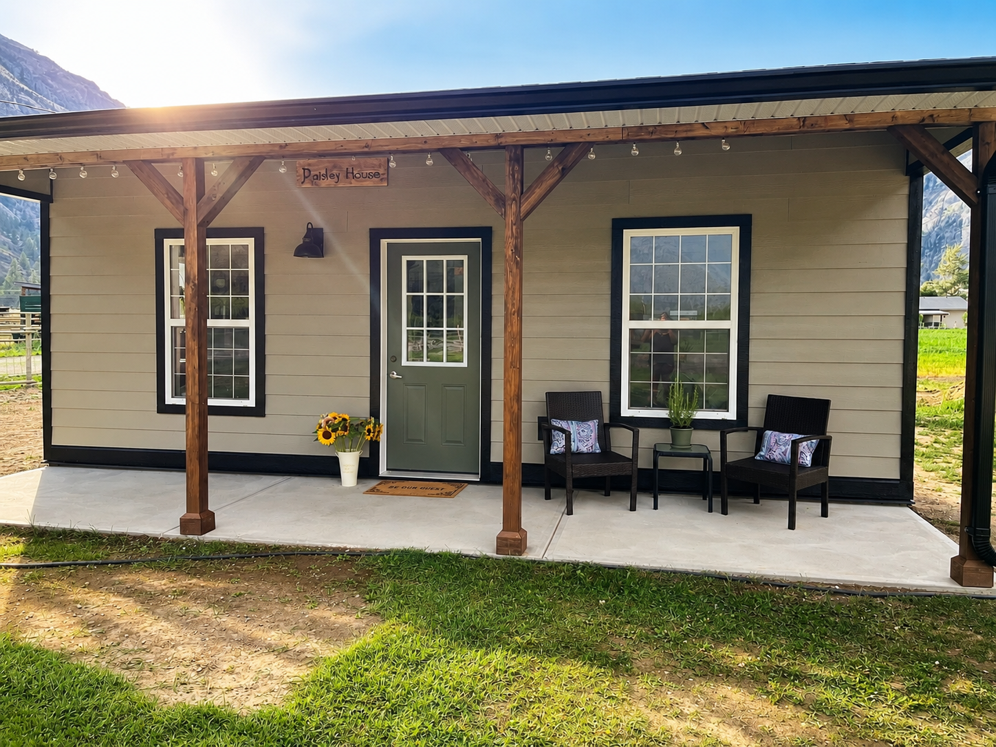 The Paisley Guest House | Keremeos, BC