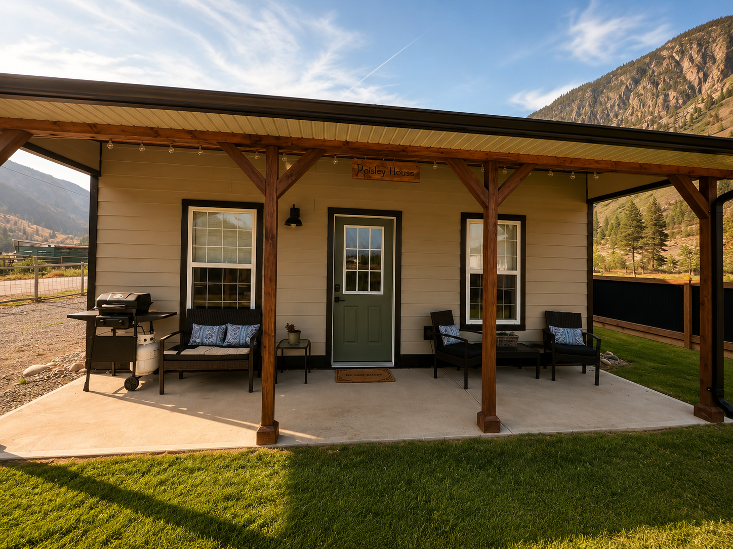 The Paisley Guest House | Keremeos, BC